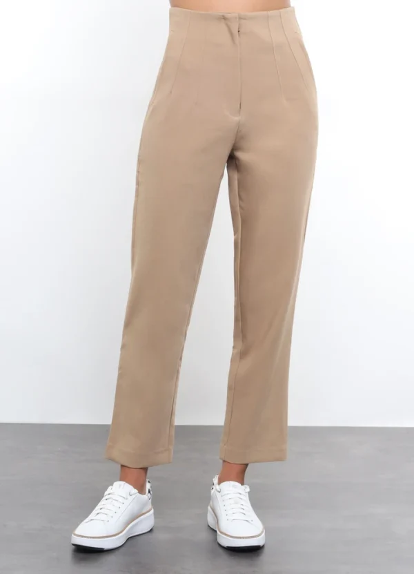 AWMWW24DRF9P90416 23145 High-waist trousers with seam detail on the front and back. Front welt pockets. Front zip fly,