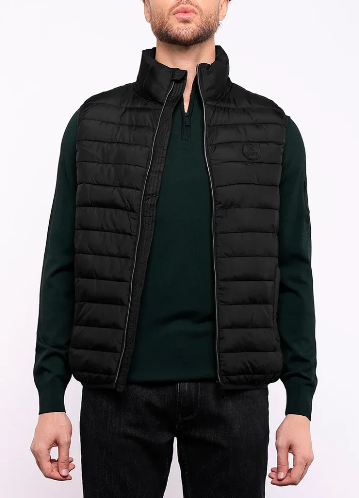 SPE24301MO08MB Mountain quilted puffed vest with MB badge on chest | Eshop GS | Jordan