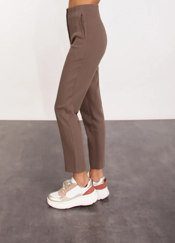 AWMWW24DRF9P90613 4 24241 High-waist trousers with seam detail on the front and back with metal hook fastening,