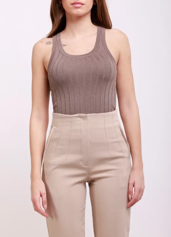 25002/LS61 JD143 - Ribbed strap top with a round neckline and metallic thread detail | Eshop GS | Jordan