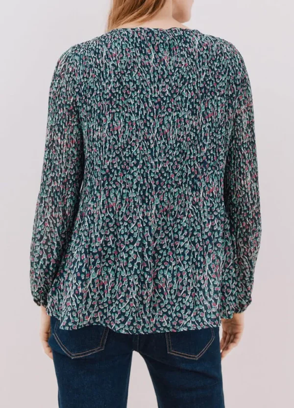 5709793 LS fluid bloude in V-neck with a cord, and all over pleats | Eshop GS | Jordan
