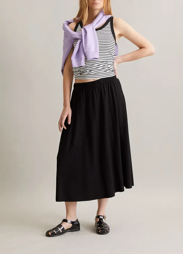 5000006077 Midi jersey skirt in black with elastic waist | Eshop GS | Jordan