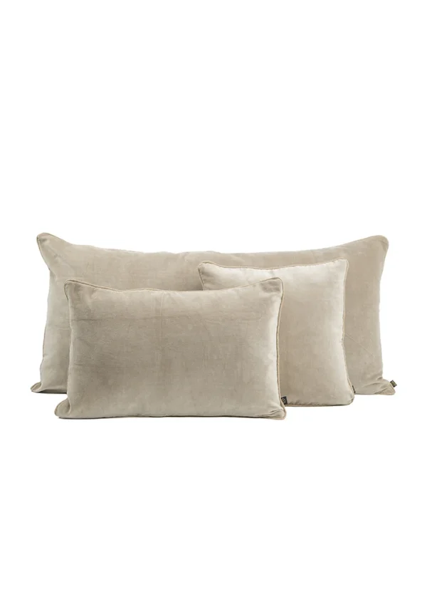 Haomy Home Decor Cushion  DHHAAYPIONANA27