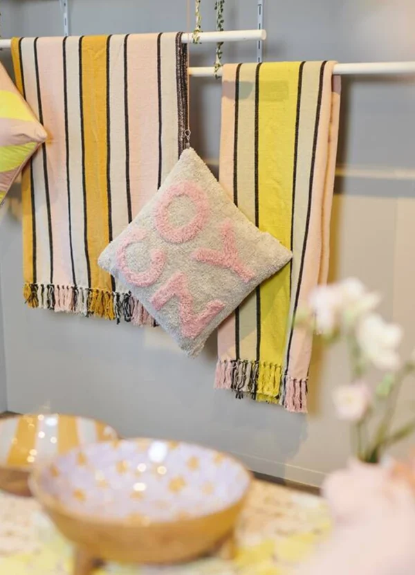 Kersten Home Decor Cushion  DHKEAYPIONANA05