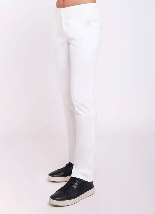 Maison Brown Men Chino Pants AMMWS25CHP3RE01