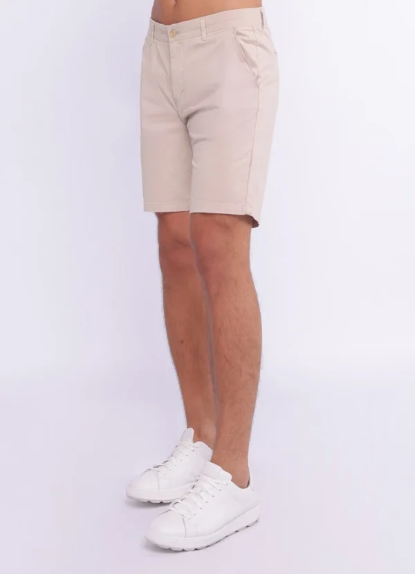 Maison Brown Men Chino shorts AMMWS25CIBMCO01
