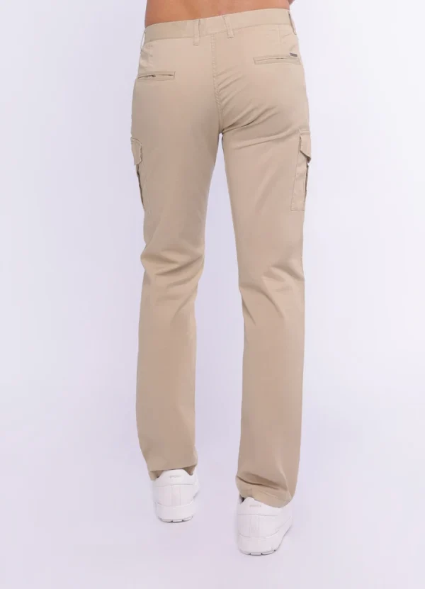 Maison Brown Men Cargo Pants AMMWS25CPP3RE01