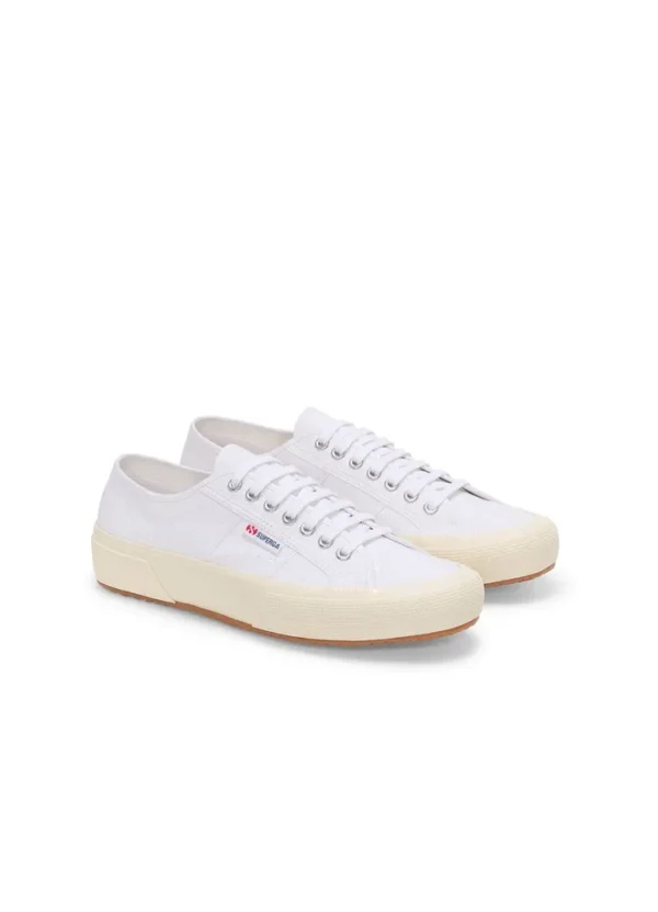 Superga Men Sneakers AMSES25SNLAHL03