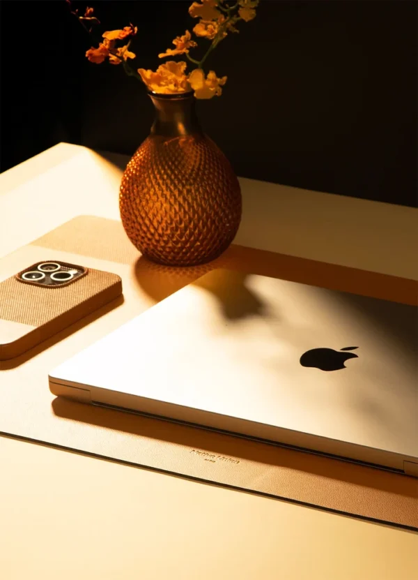 Native Union Home Decor Desk Mat DHNUAYPDMNANA01