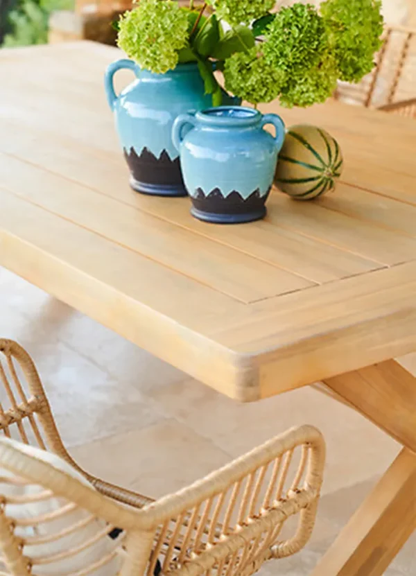 Hesperide Home Decor Outdoor Dining Table DHHEAYPO4NANA02