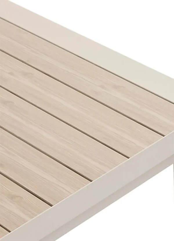 Hesperide Home Decor Outdoor Dining Table DHHEAYPO4NANA03