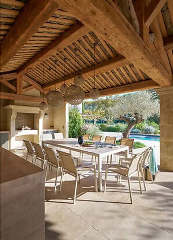 Hesperide Home Decor Outdoor Dining Table DHHEAYPO4NANA03